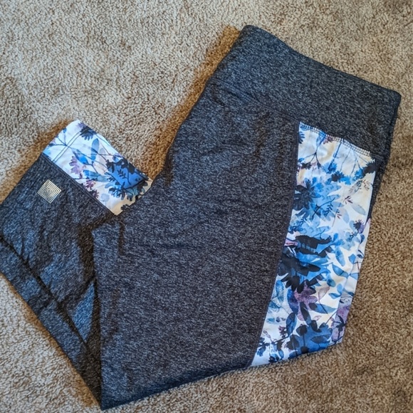LuLaRoe Pants - Lularoe Jade leggings